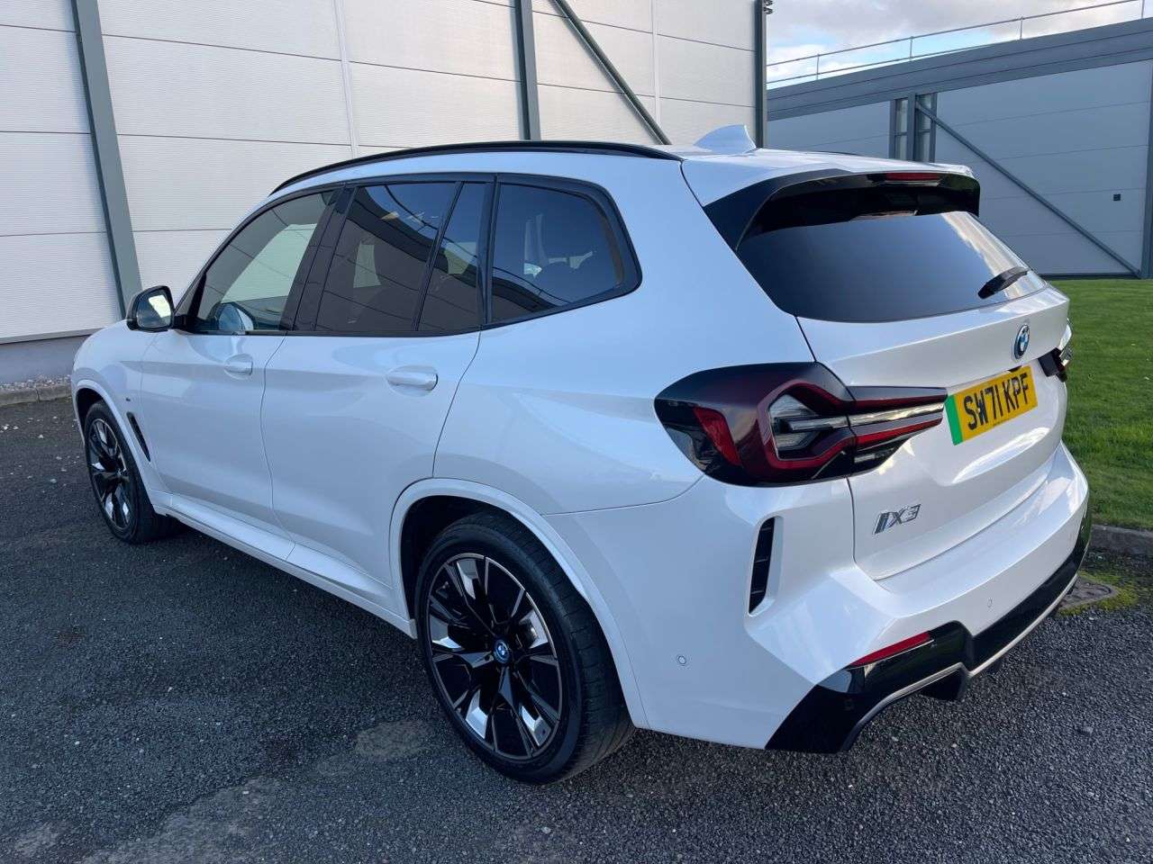 2022 BMW IX3 2022 BMW IX3