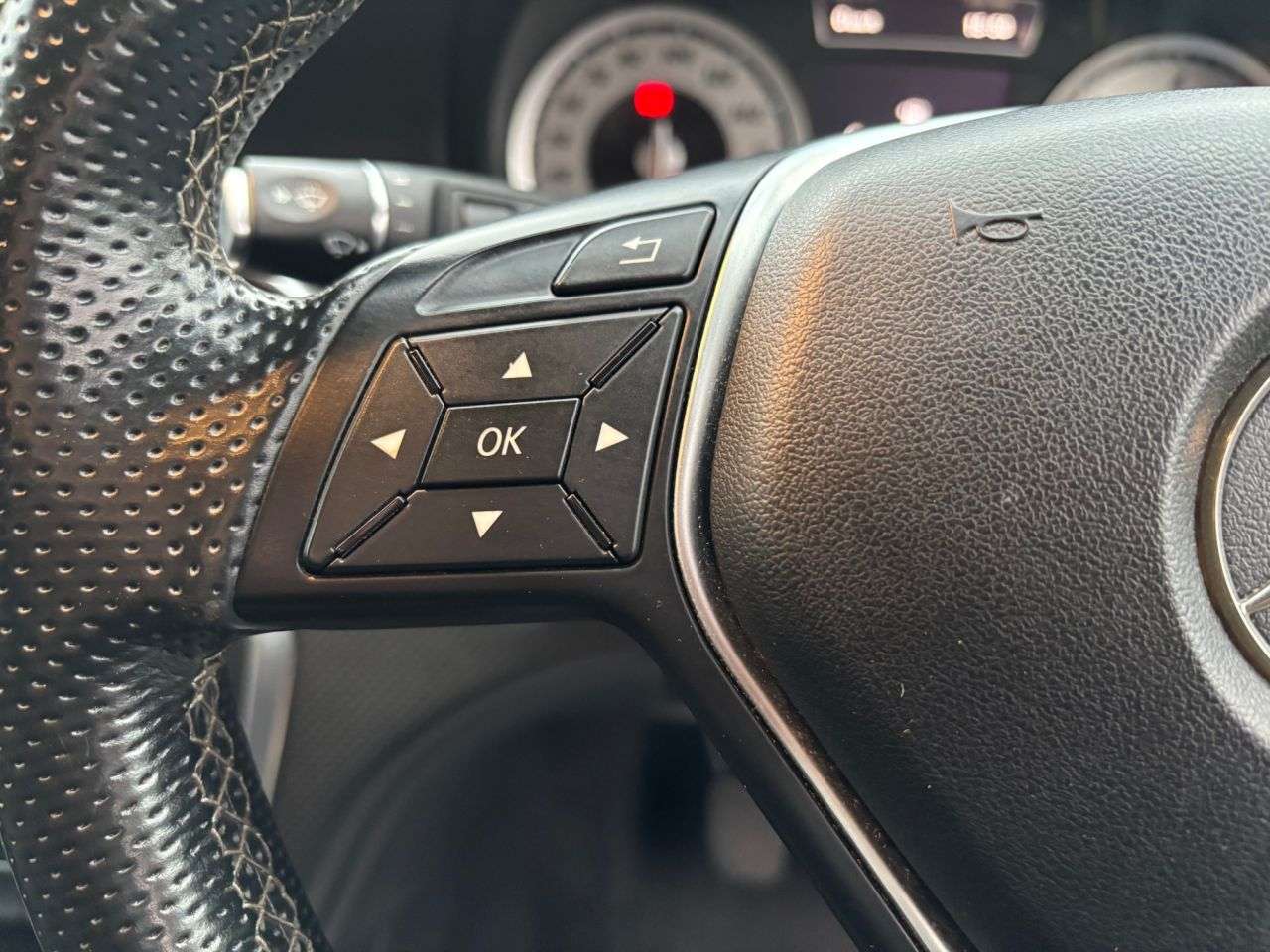 2015 MERCEDES-BENZ A-CLASS 2015 MERCEDES-BENZ A-CLASS