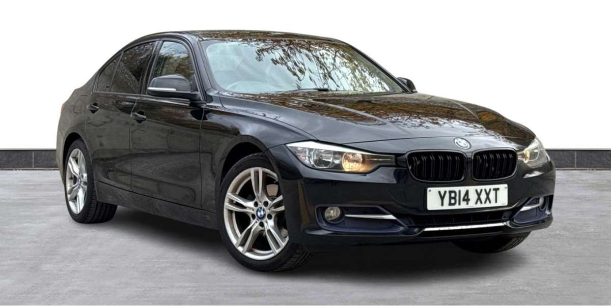Check out this BMW 3 Series 2014 Diesel Manual
