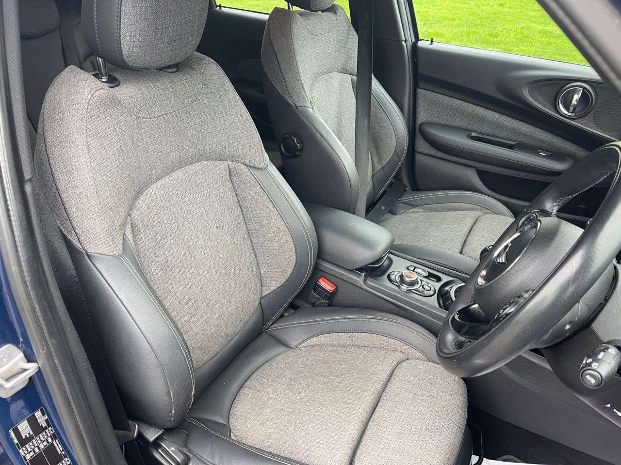 2016 MINI CLUBMAN 2016 MINI CLUBMAN