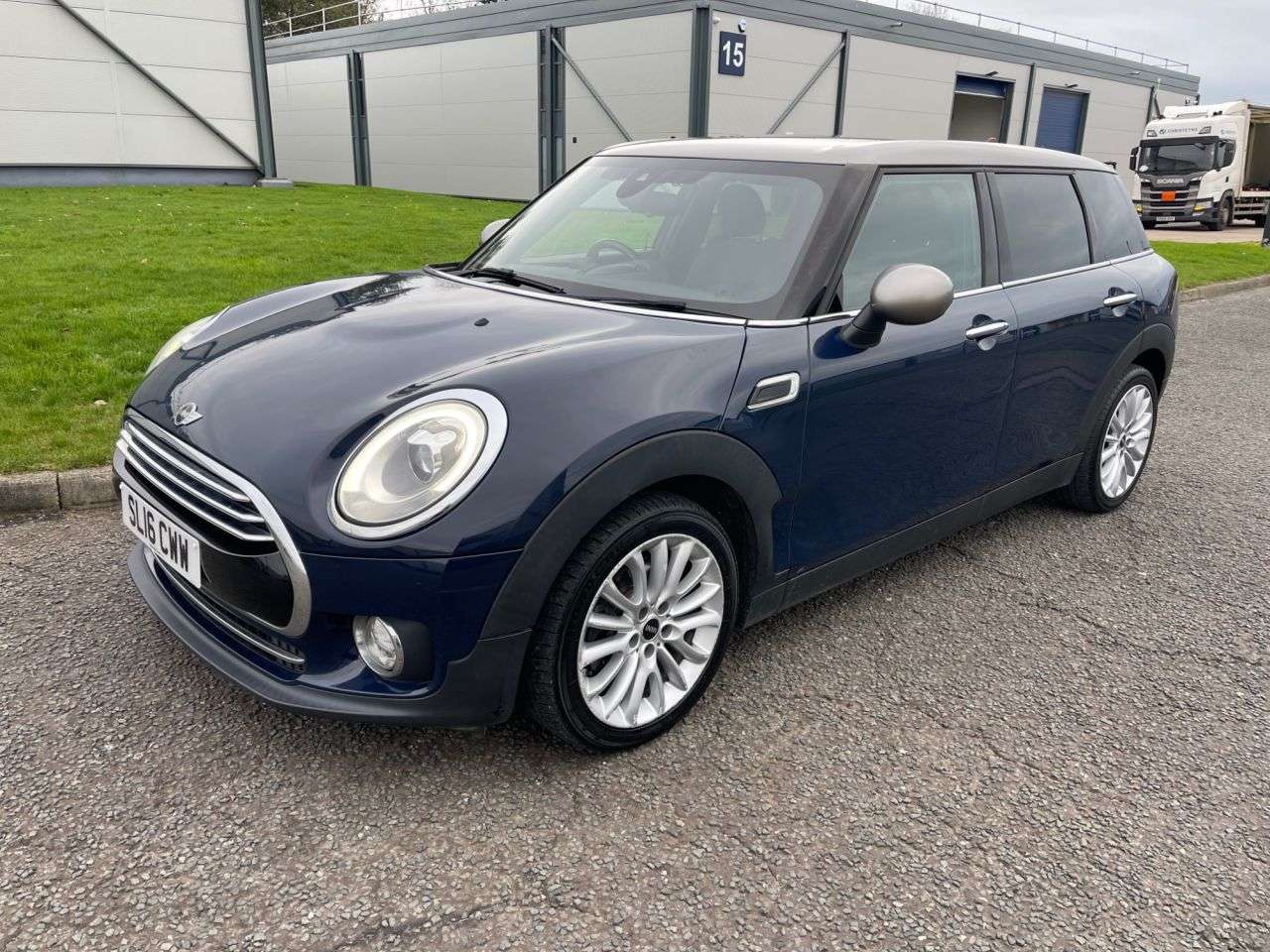 2016 MINI CLUBMAN 2016 MINI CLUBMAN