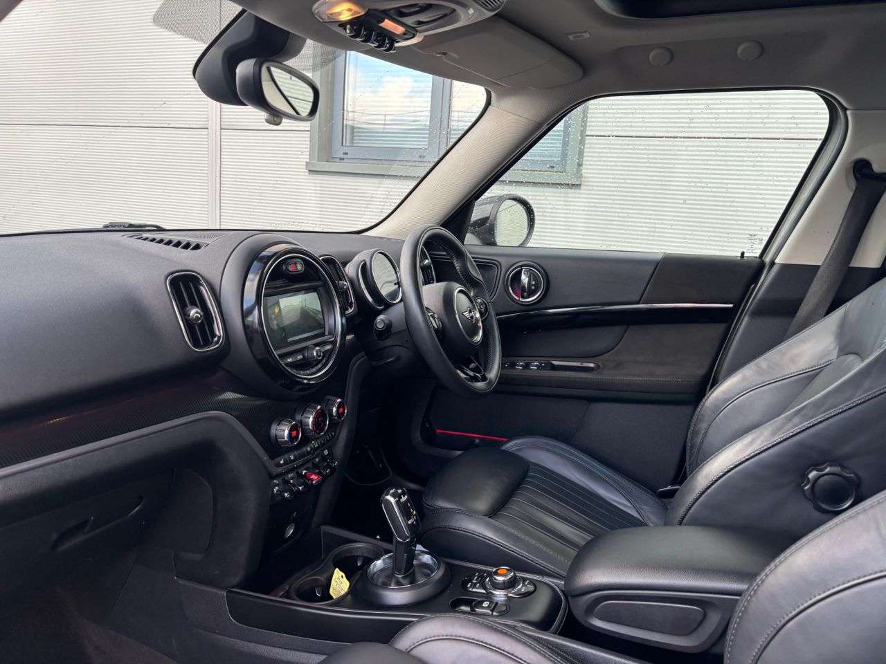 0 MINI COUNTRYMAN 0 MINI COUNTRYMAN