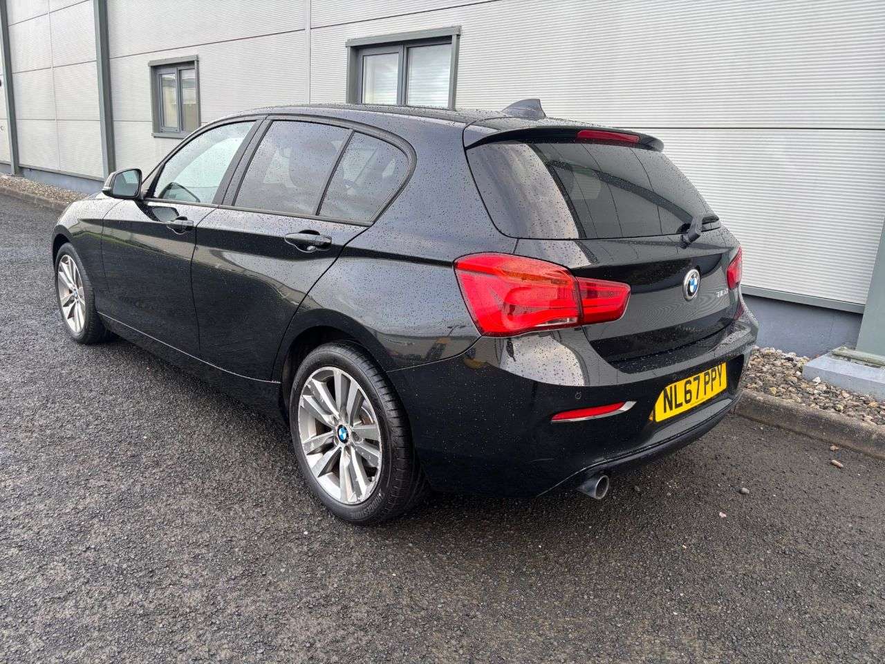 2017 BMW 1 SERIES 2017 BMW 1 SERIES