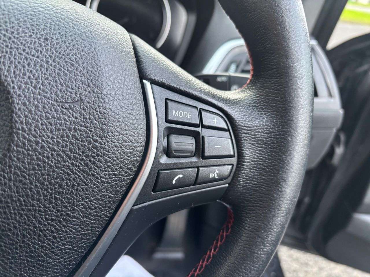 2017 BMW 1 SERIES 2017 BMW 1 SERIES