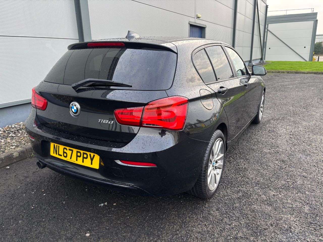 2017 BMW 1 SERIES 2017 BMW 1 SERIES