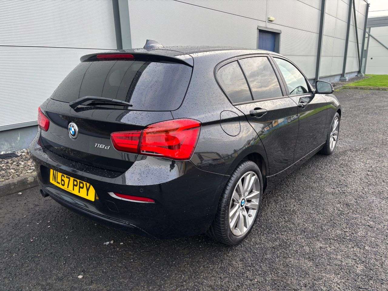 2017 BMW 1 SERIES 2017 BMW 1 SERIES
