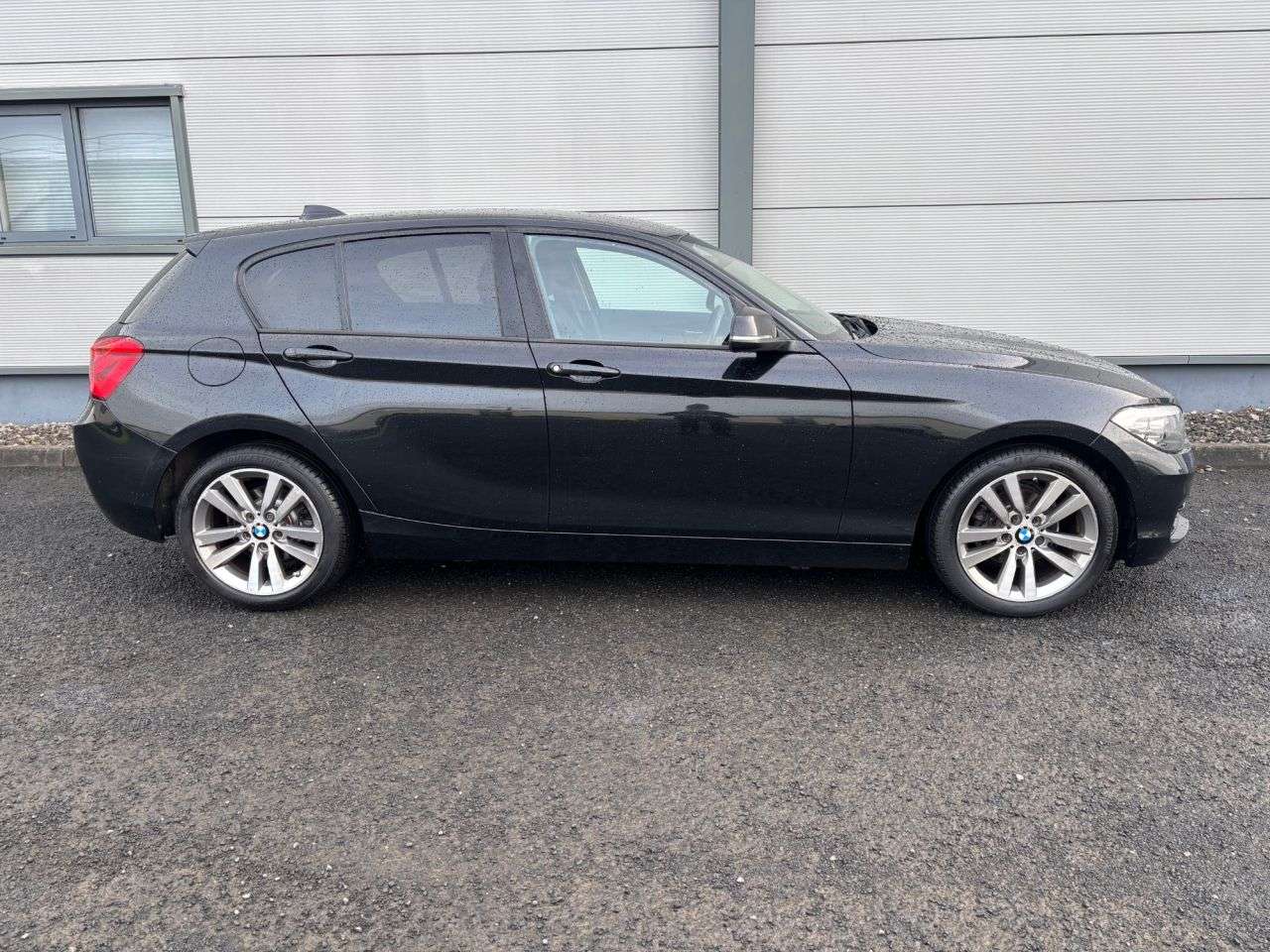 2017 BMW 1 SERIES 2017 BMW 1 SERIES