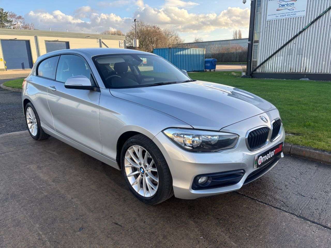 A 2015 BMW 1 SERIES 1.5 116d Sport Hatchback 3dr Diesel Manual Euro 6 (s/s) (116 ps) REAR PARKI A 2015 BMW 1 SERIES 1.5 116d Sport Hatchback 3dr Diesel Manual Euro 6 (s/s) (116 ps) REAR PARKI