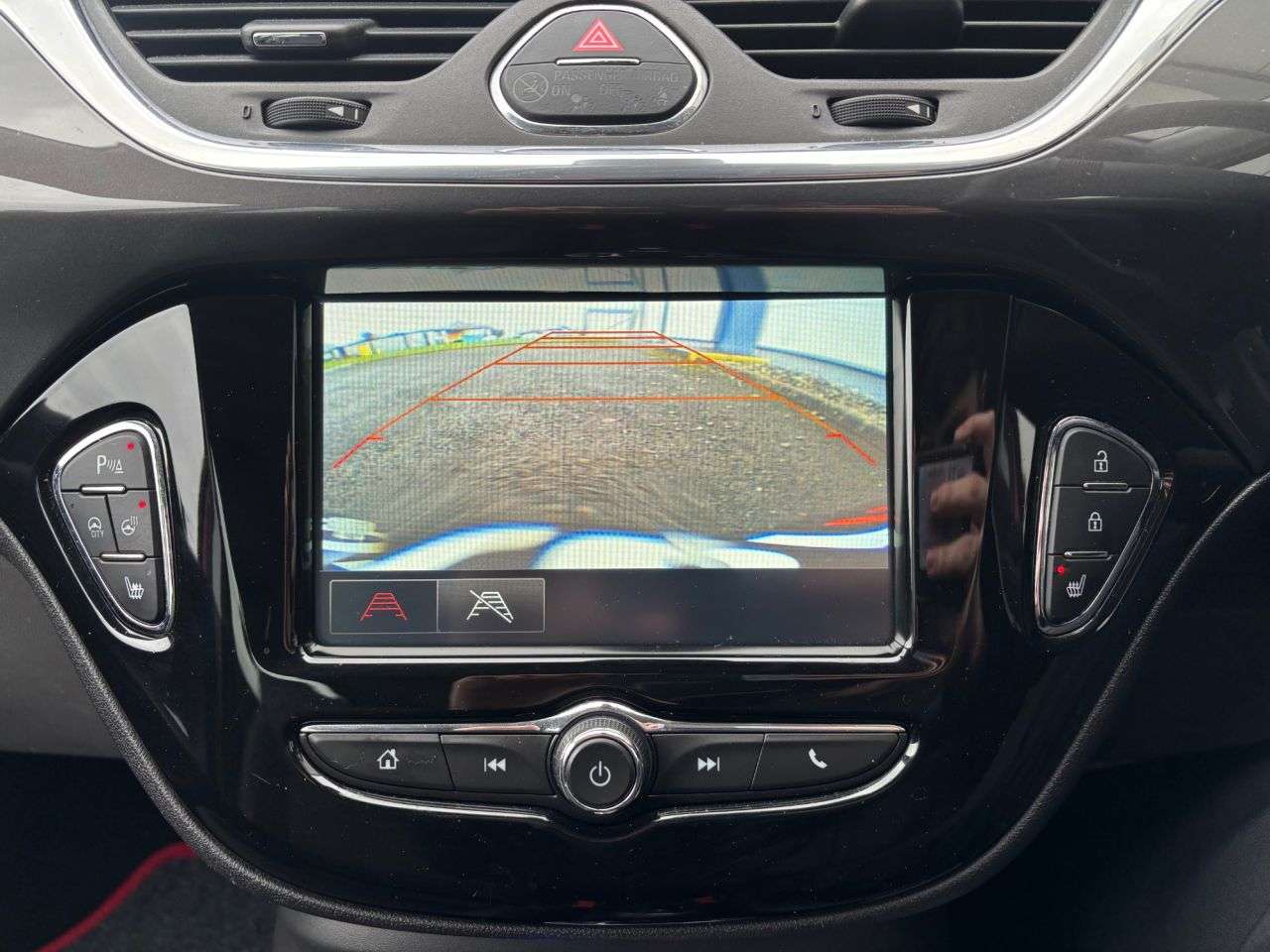 A 2016 VAUXHALL CORSA 1.4i ecoFLEX Elite Hatchback 5dr Petrol Auto Euro 6 (90 ps) FRONT AND REAR A 2016 VAUXHALL CORSA 1.4i ecoFLEX Elite Hatchback 5dr Petrol Auto Euro 6 (90 ps) FRONT AND REAR