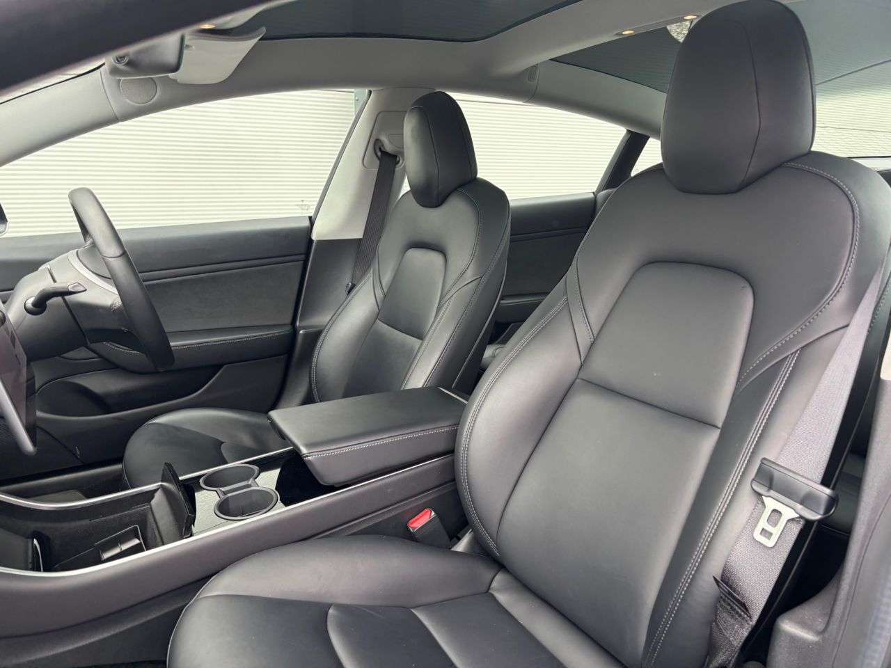 0 TESLA MODEL 3 0 TESLA MODEL 3