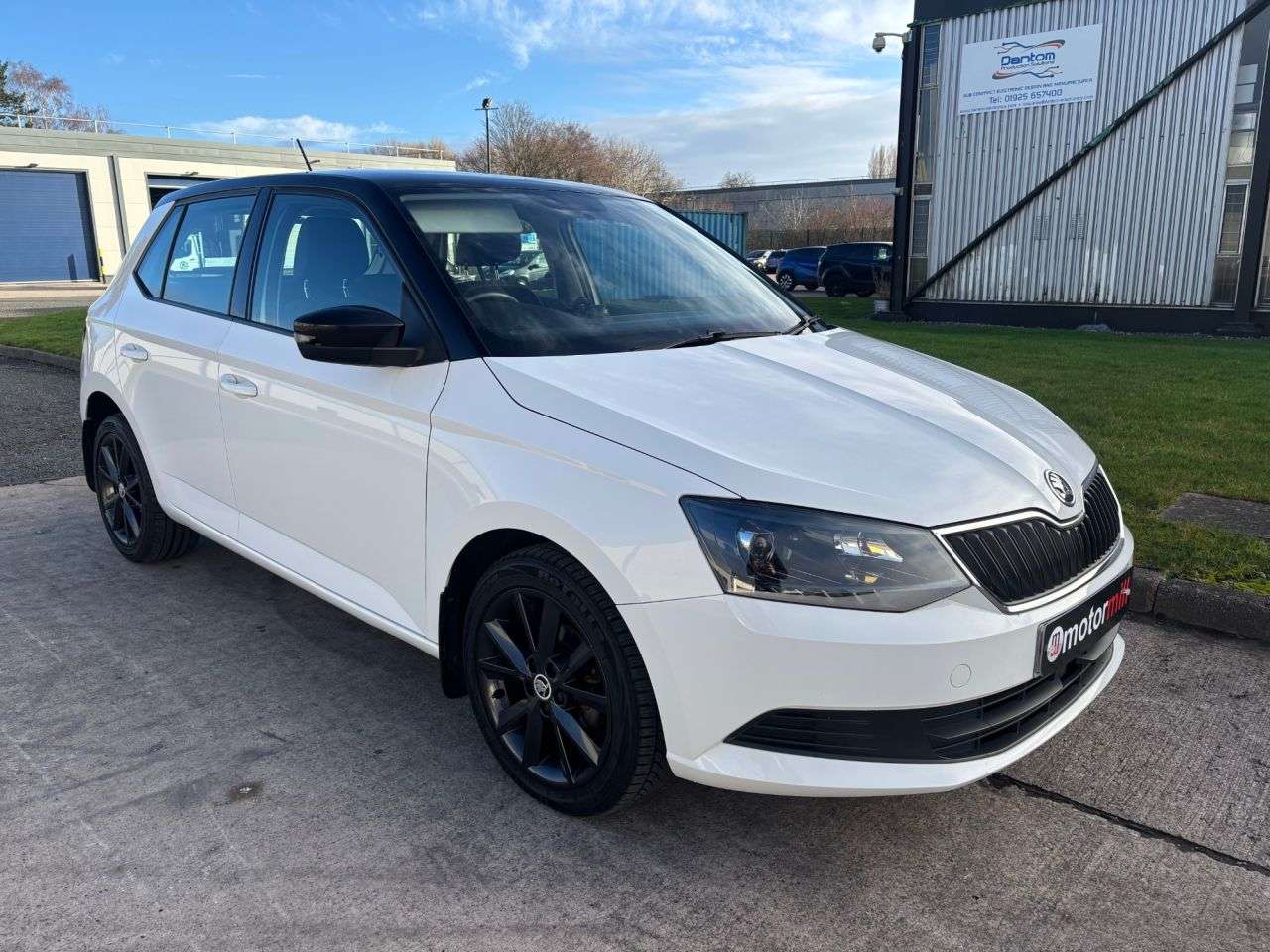 A 0 SKODA FABIA 1.2 TSI Colour Edition Hatchback 5dr Petrol Manual Euro 6 (s/s) (90 ps) A 0 SKODA FABIA 1.2 TSI Colour Edition Hatchback 5dr Petrol Manual Euro 6 (s/s) (90 ps)