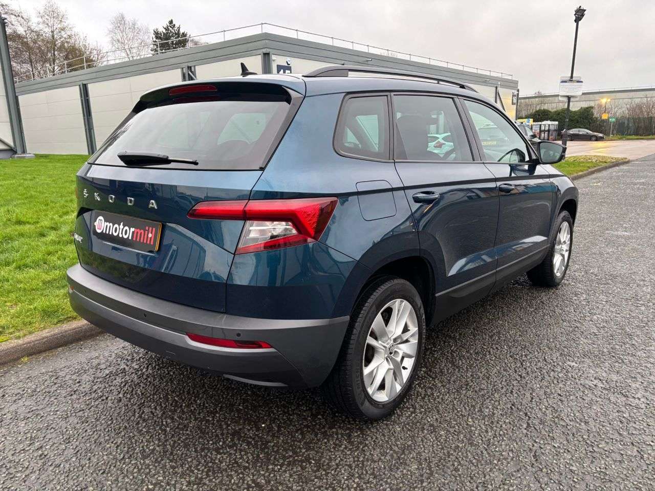 2021 SKODA KAROQ 2021 SKODA KAROQ