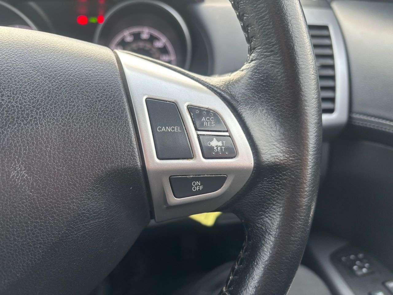 2012 MITSUBISHI OUTLANDER 2012 MITSUBISHI OUTLANDER