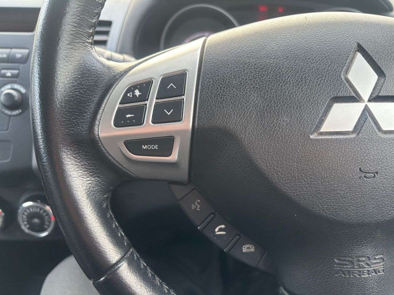 2012 MITSUBISHI OUTLANDER 2012 MITSUBISHI OUTLANDER