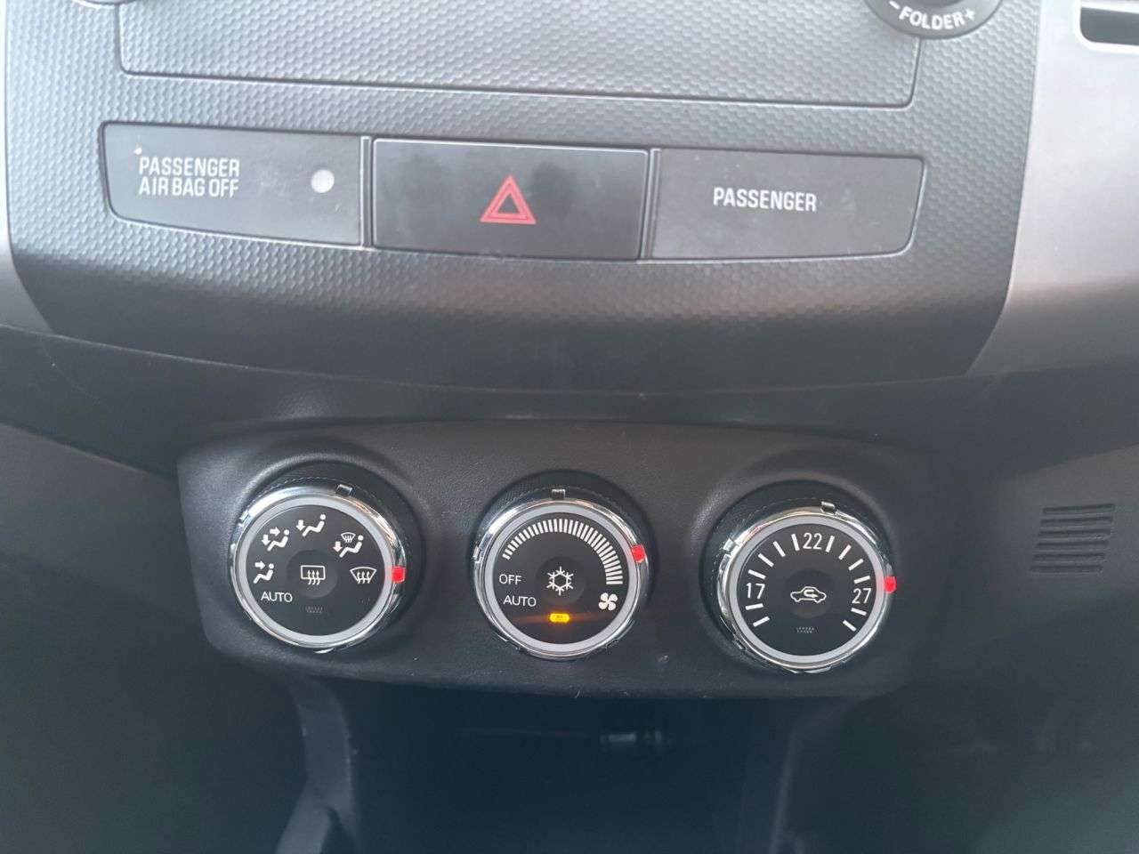 2012 MITSUBISHI OUTLANDER 2012 MITSUBISHI OUTLANDER