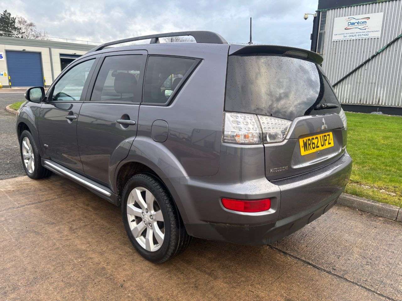 2012 MITSUBISHI OUTLANDER 2012 MITSUBISHI OUTLANDER