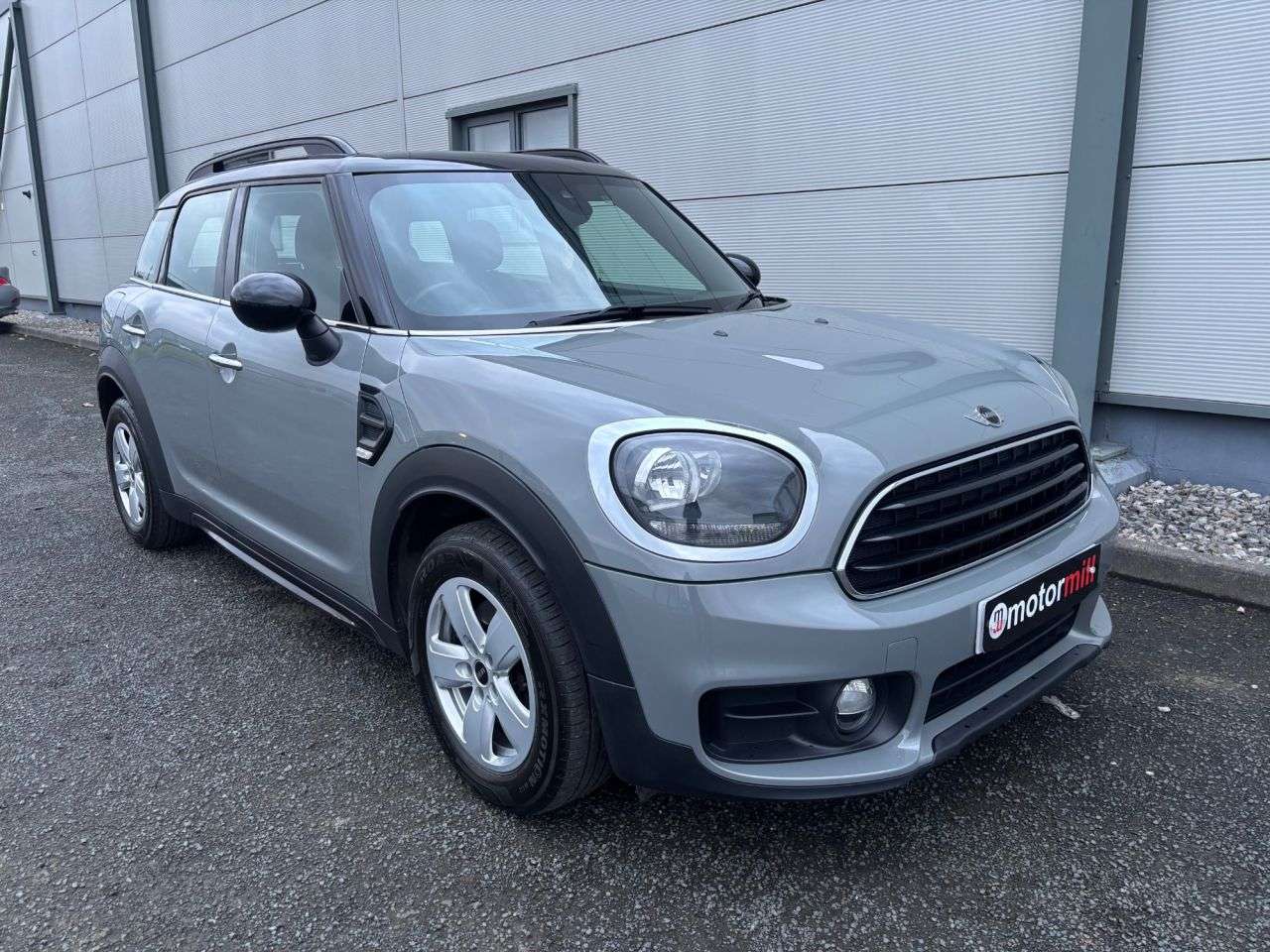 A 0 MINI COUNTRYMAN 1.5 Cooper SUV 5dr Petrol Auto Euro 6 (s/s) (136 ps) A 0 MINI COUNTRYMAN 1.5 Cooper SUV 5dr Petrol Auto Euro 6 (s/s) (136 ps)