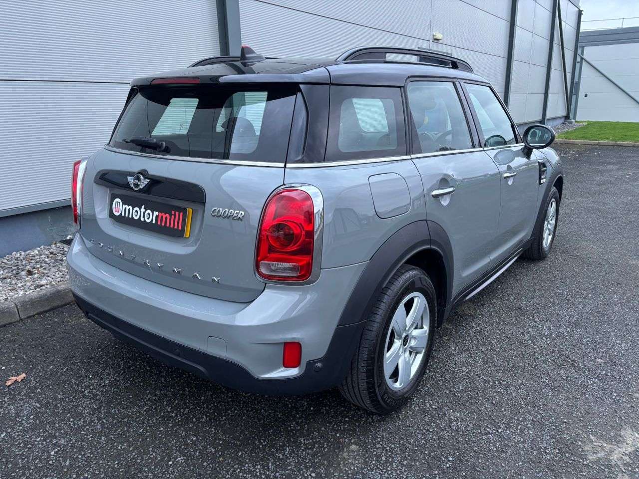 0 MINI COUNTRYMAN 0 MINI COUNTRYMAN