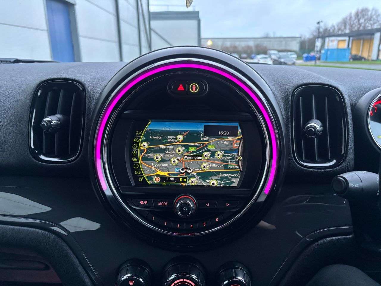 A 0 MINI COUNTRYMAN 1.5 Cooper SUV 5dr Petrol Auto Euro 6 (s/s) (136 ps) A 0 MINI COUNTRYMAN 1.5 Cooper SUV 5dr Petrol Auto Euro 6 (s/s) (136 ps)