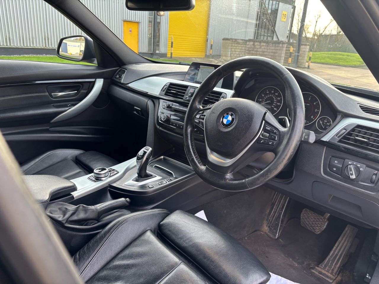 2017 BMW 3 SERIES 2017 BMW 3 SERIES