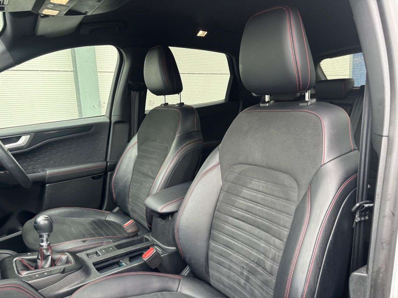 0 FORD KUGA 0 FORD KUGA