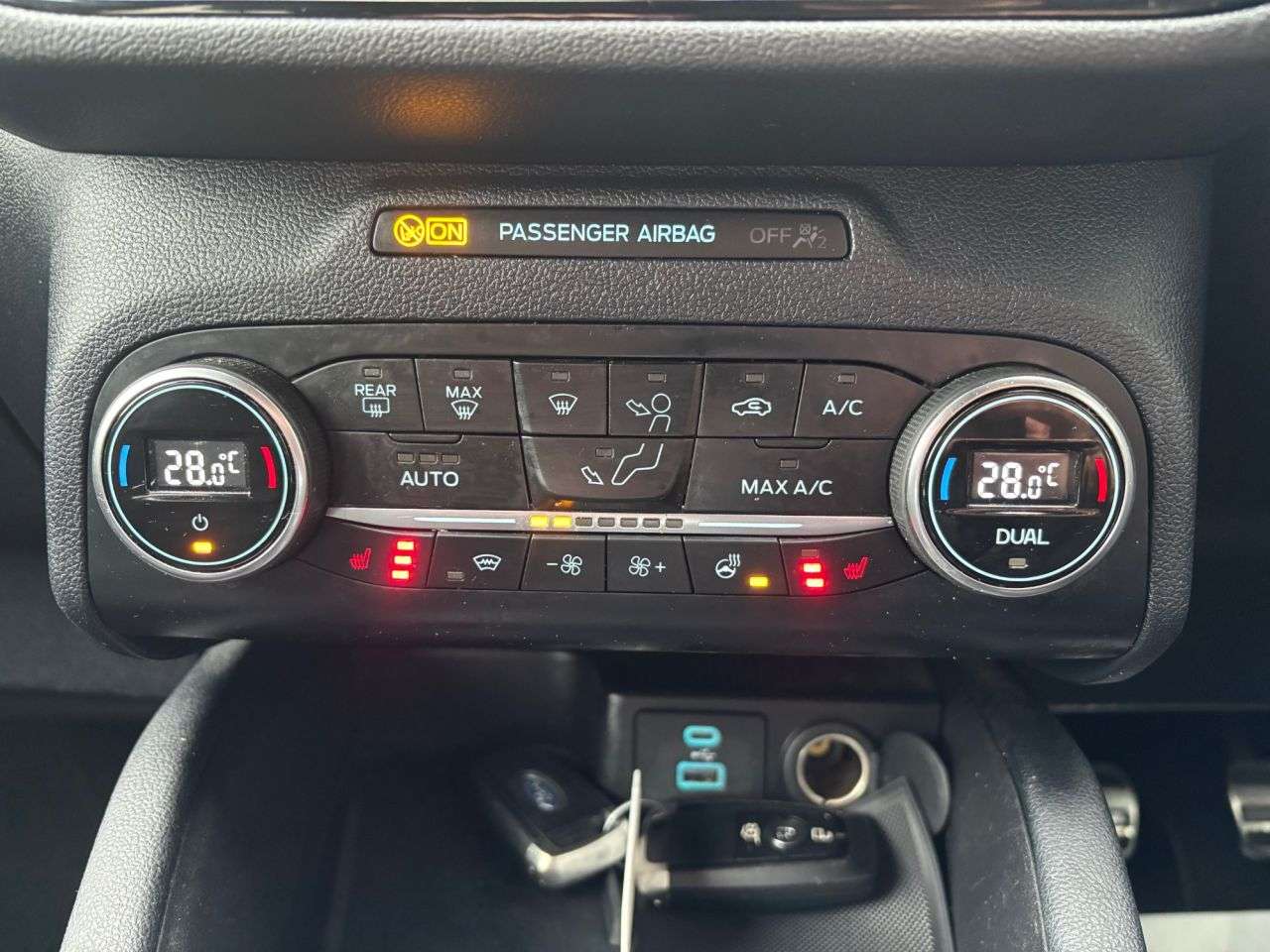 0 FORD KUGA 0 FORD KUGA