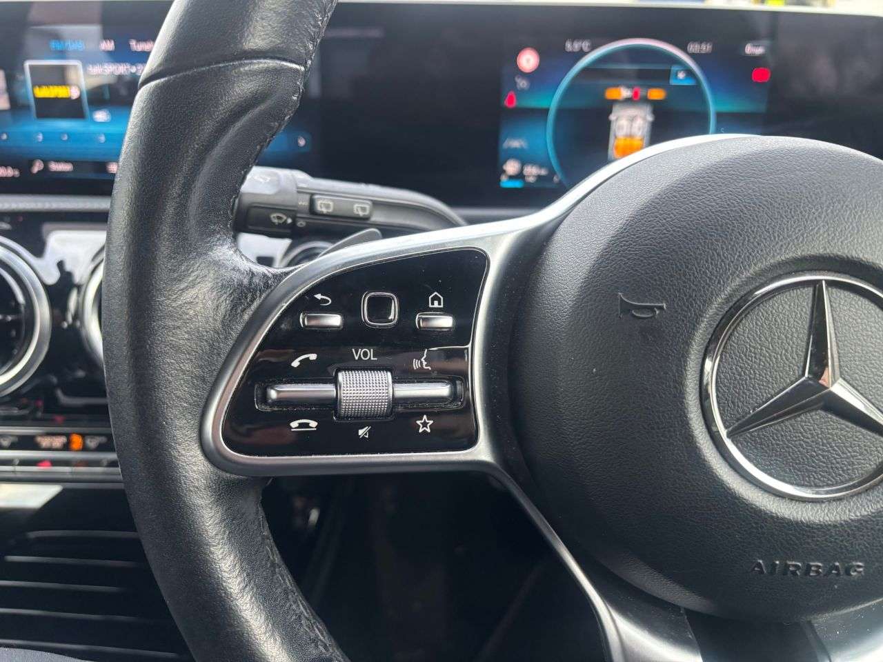 2019 MERCEDES-BENZ A-CLASS 2019 MERCEDES-BENZ A-CLASS