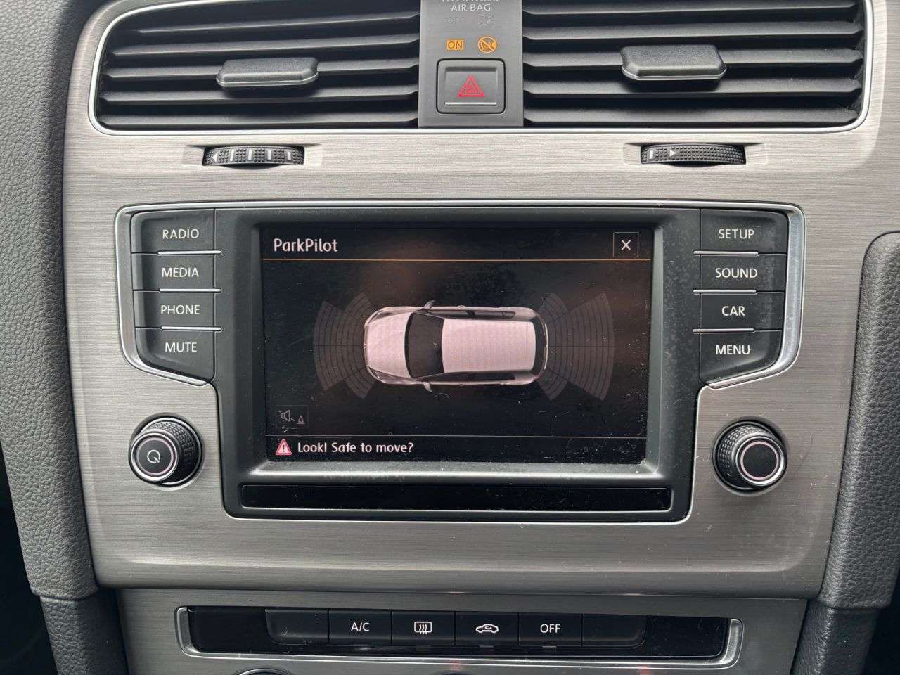 2015 VOLKSWAGEN GOLF 2015 VOLKSWAGEN GOLF