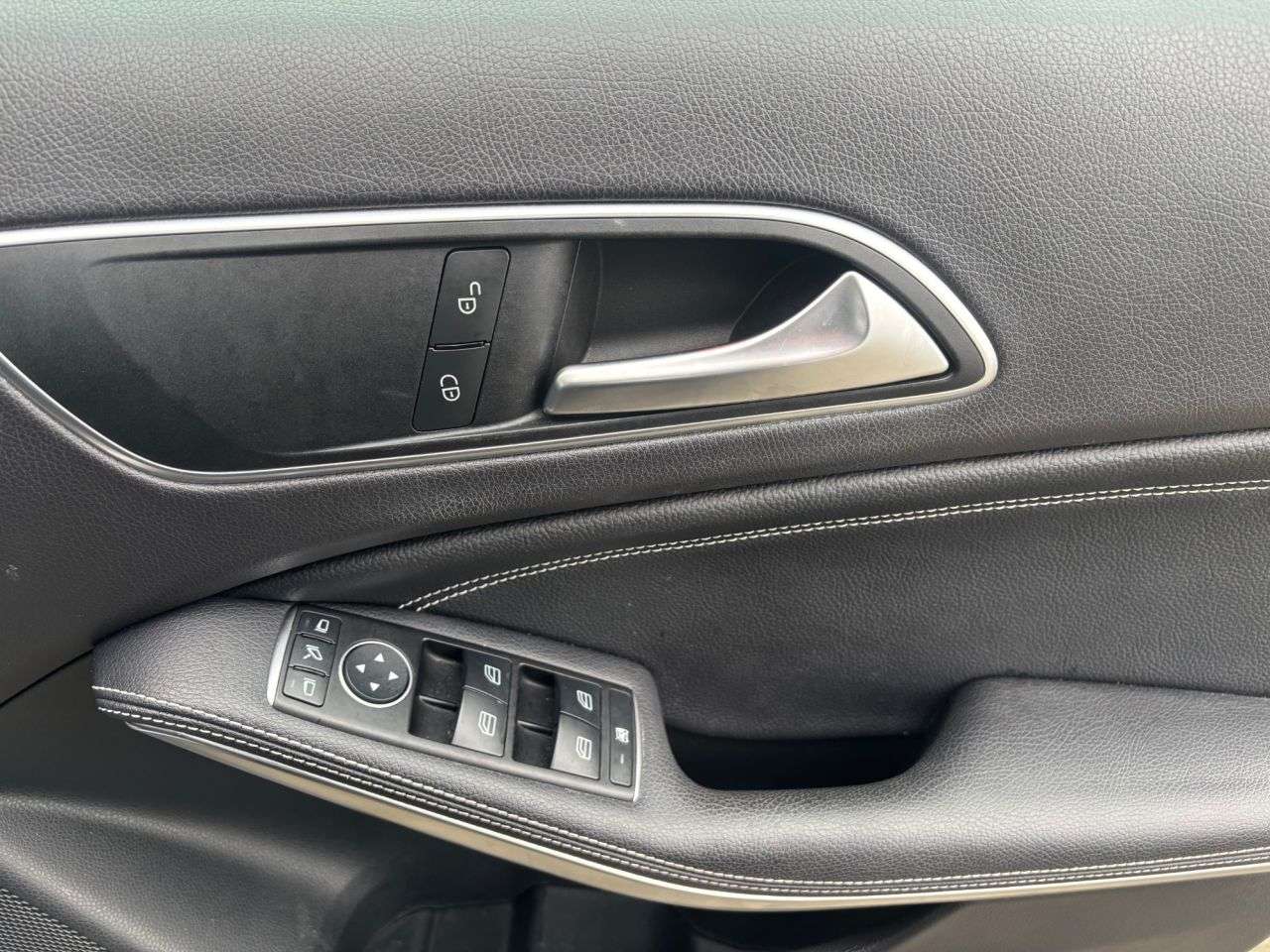 2016 MERCEDES-BENZ A-CLASS 2016 MERCEDES-BENZ A-CLASS