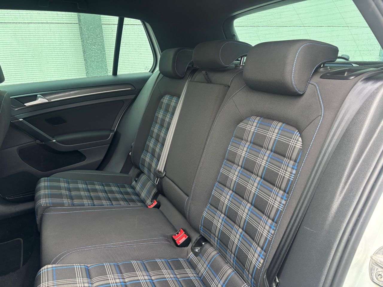 A 0 VOLKSWAGEN GOLF 1.4 TSI 8.7kWh GTE Advance Hatchback 5dr Petrol Plug-in Hybrid DSG Euro 6 ( A 0 VOLKSWAGEN GOLF 1.4 TSI 8.7kWh GTE Advance Hatchback 5dr Petrol Plug-in Hybrid DSG Euro 6 (