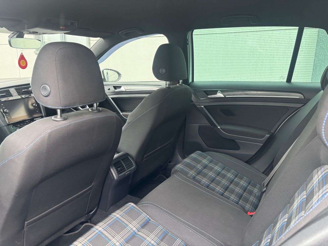 A 0 VOLKSWAGEN GOLF 1.4 TSI 8.7kWh GTE Advance Hatchback 5dr Petrol Plug-in Hybrid DSG Euro 6 ( A 0 VOLKSWAGEN GOLF 1.4 TSI 8.7kWh GTE Advance Hatchback 5dr Petrol Plug-in Hybrid DSG Euro 6 (