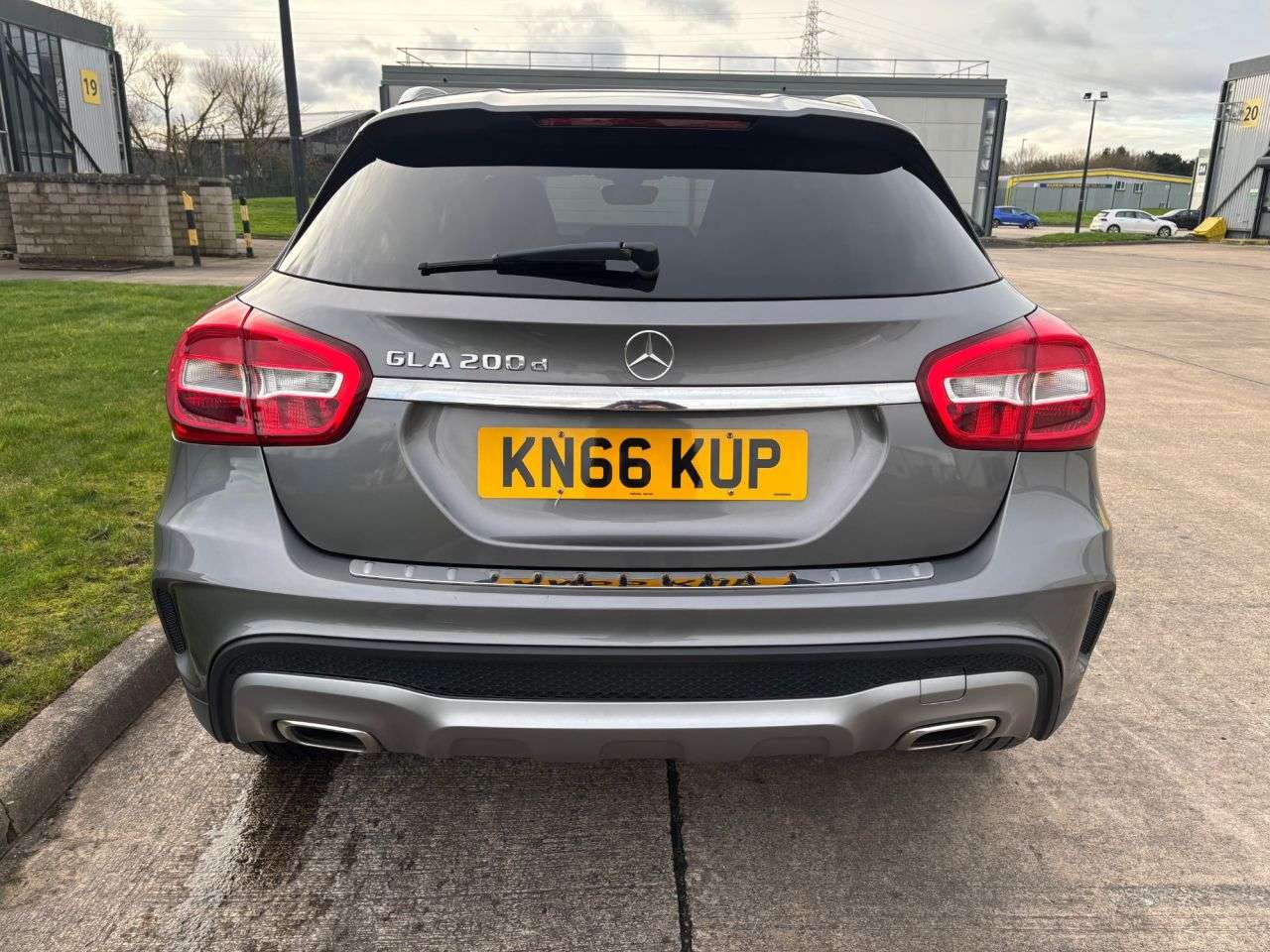 2016 MERCEDES-BENZ GLA 2016 MERCEDES-BENZ GLA