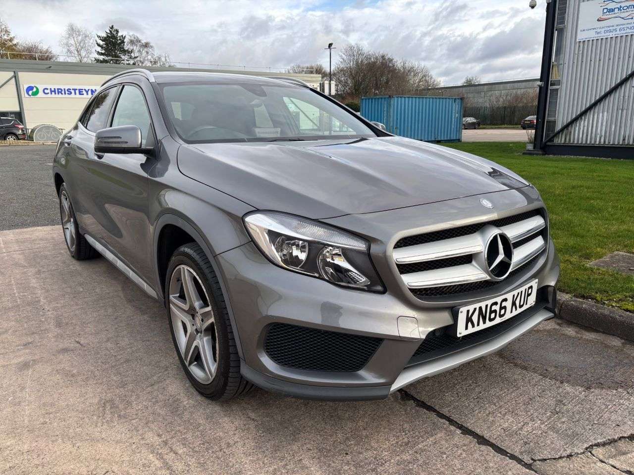 A 2016 MERCEDES-BENZ GLA 2.1 GLA200d AMG Line SUV 5dr Diesel Manual Euro 6 (s/s) (136 ps) SAT NAV A 2016 MERCEDES-BENZ GLA 2.1 GLA200d AMG Line SUV 5dr Diesel Manual Euro 6 (s/s) (136 ps) SAT NAV