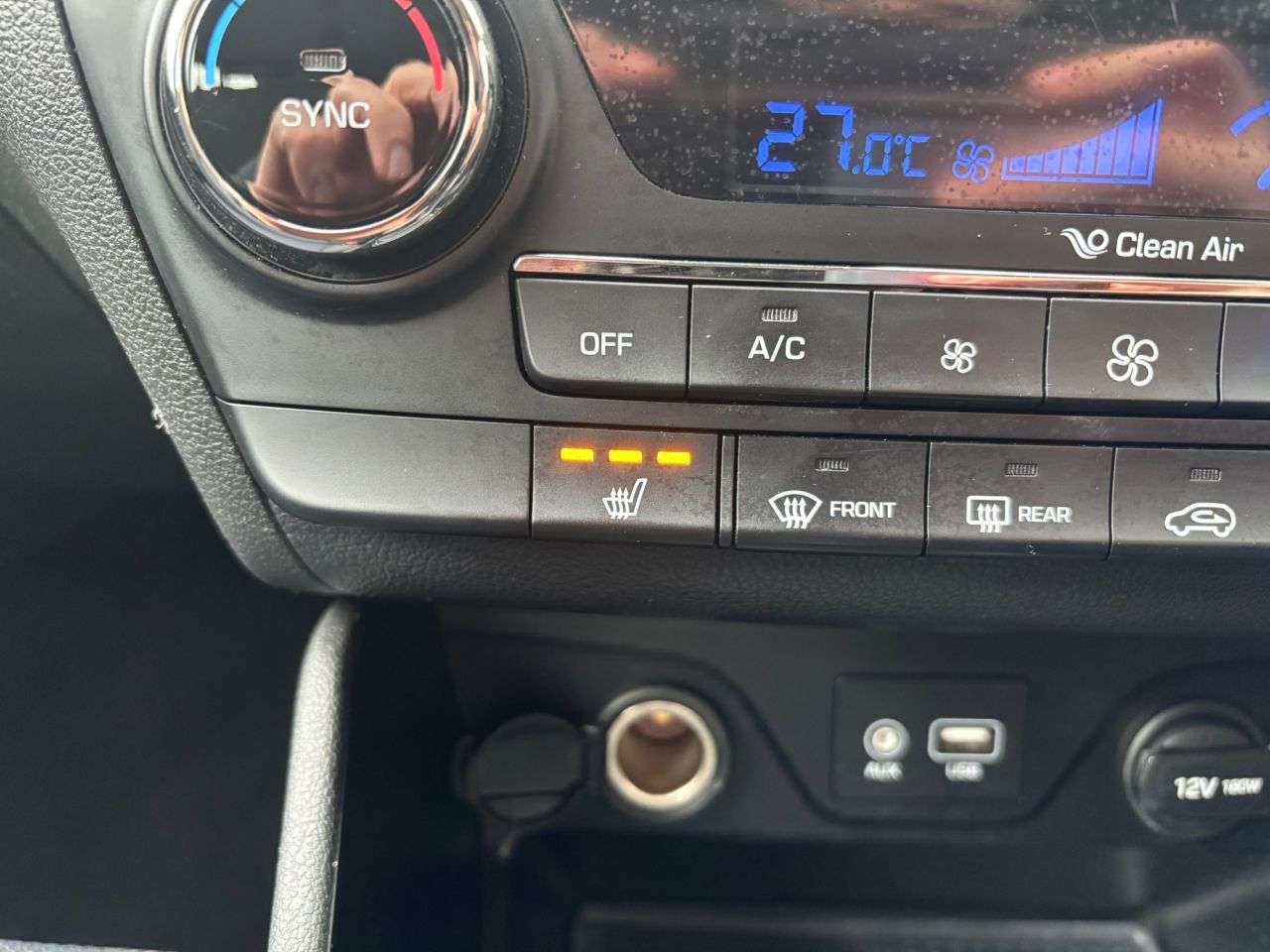 A 0 HYUNDAI TUCSON 1.7 CRDi Blue Drive SE SUV 5dr Diesel Manual Euro 6 (s/s) (116 ps) A 0 HYUNDAI TUCSON 1.7 CRDi Blue Drive SE SUV 5dr Diesel Manual Euro 6 (s/s) (116 ps)