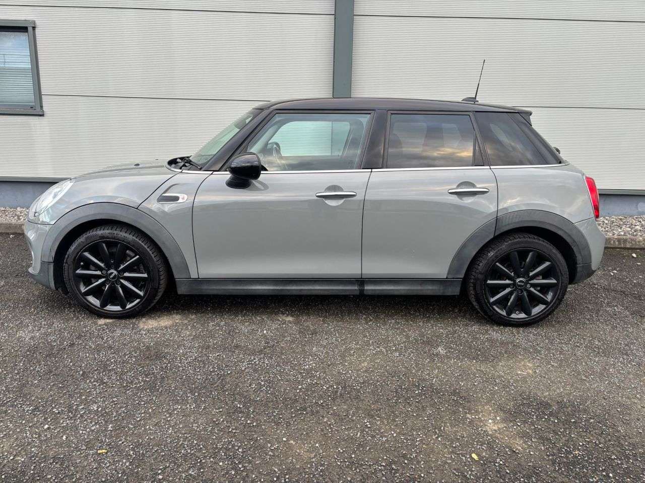 2017 MINI HATCH 2017 MINI HATCH