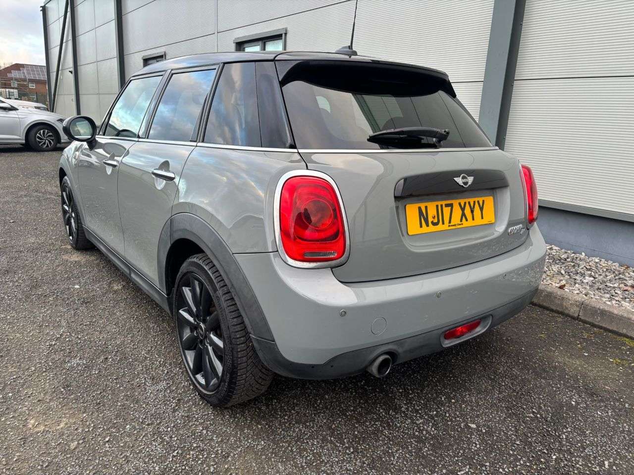 2017 MINI HATCH 2017 MINI HATCH