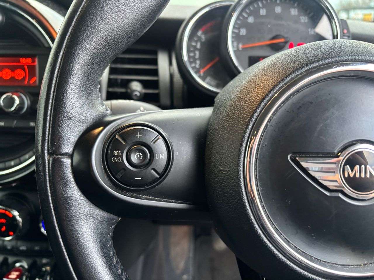 2017 MINI HATCH 2017 MINI HATCH