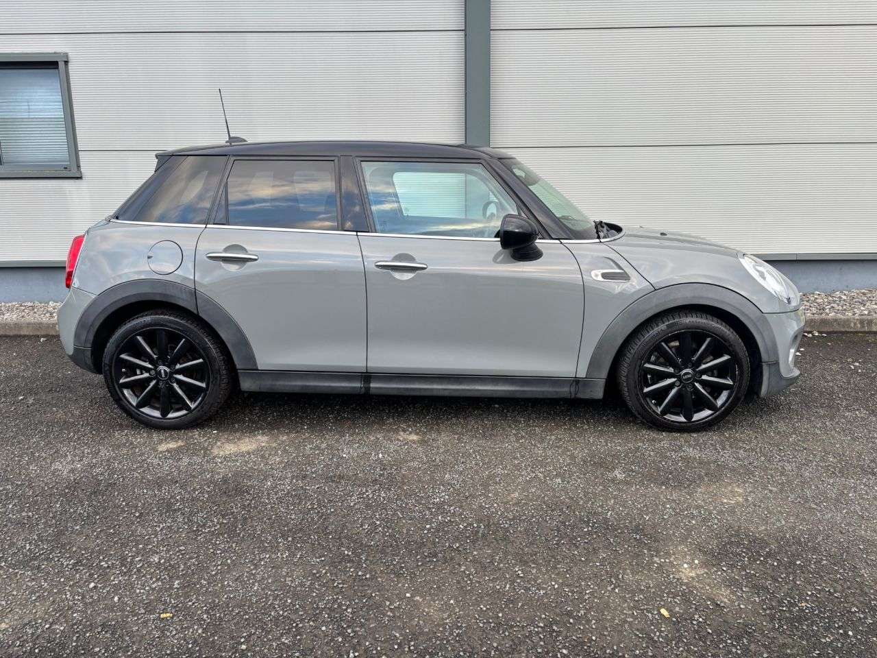 2017 MINI HATCH 2017 MINI HATCH