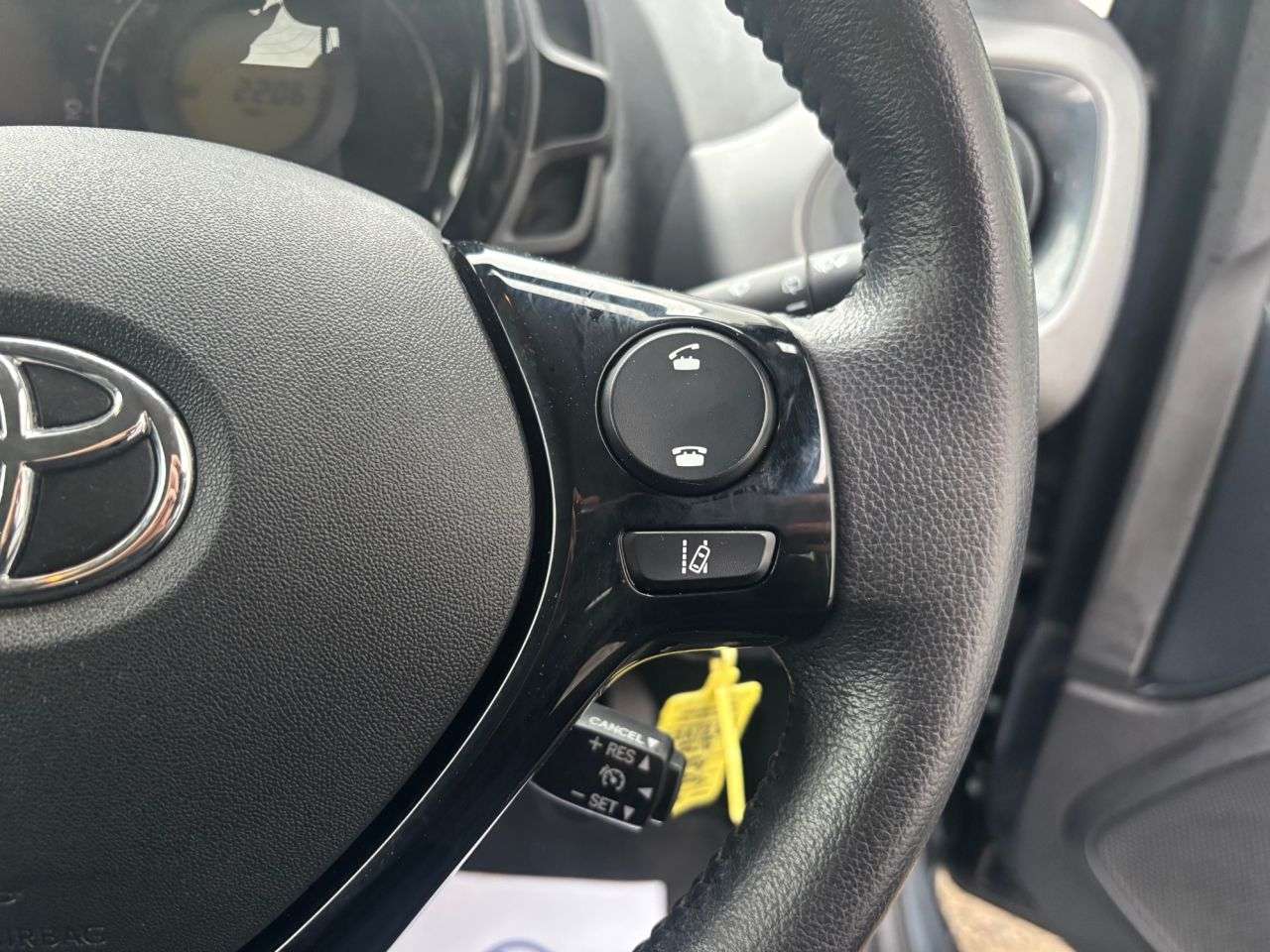 2021 TOYOTA AYGO 2021 TOYOTA AYGO