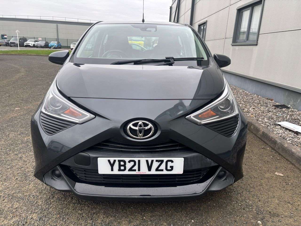 2021 TOYOTA AYGO 2021 TOYOTA AYGO