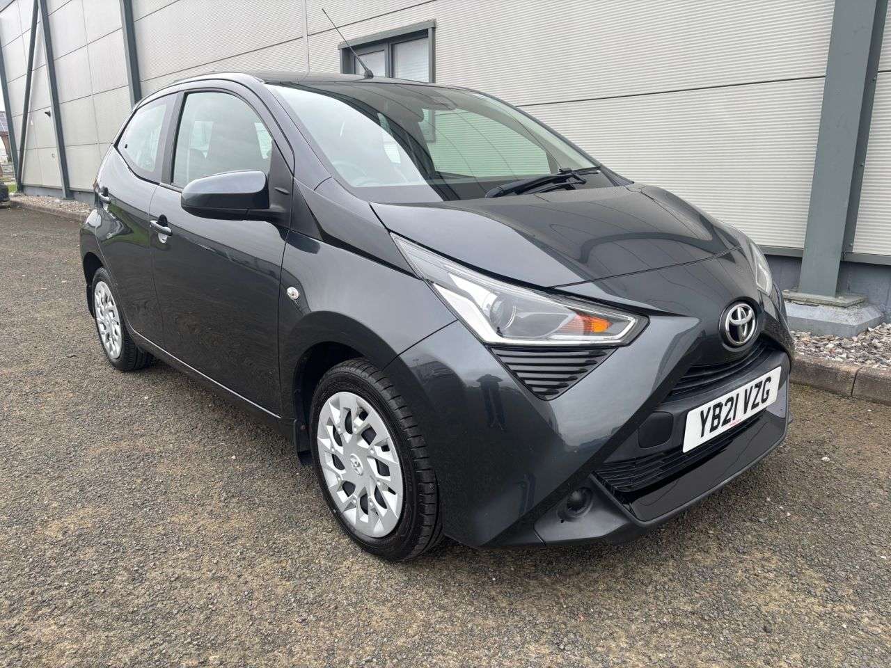 2021 TOYOTA AYGO 2021 TOYOTA AYGO