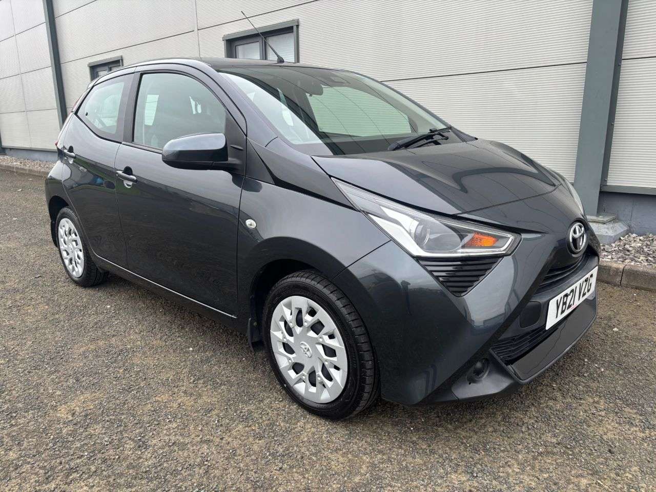 2021 TOYOTA AYGO 2021 TOYOTA AYGO