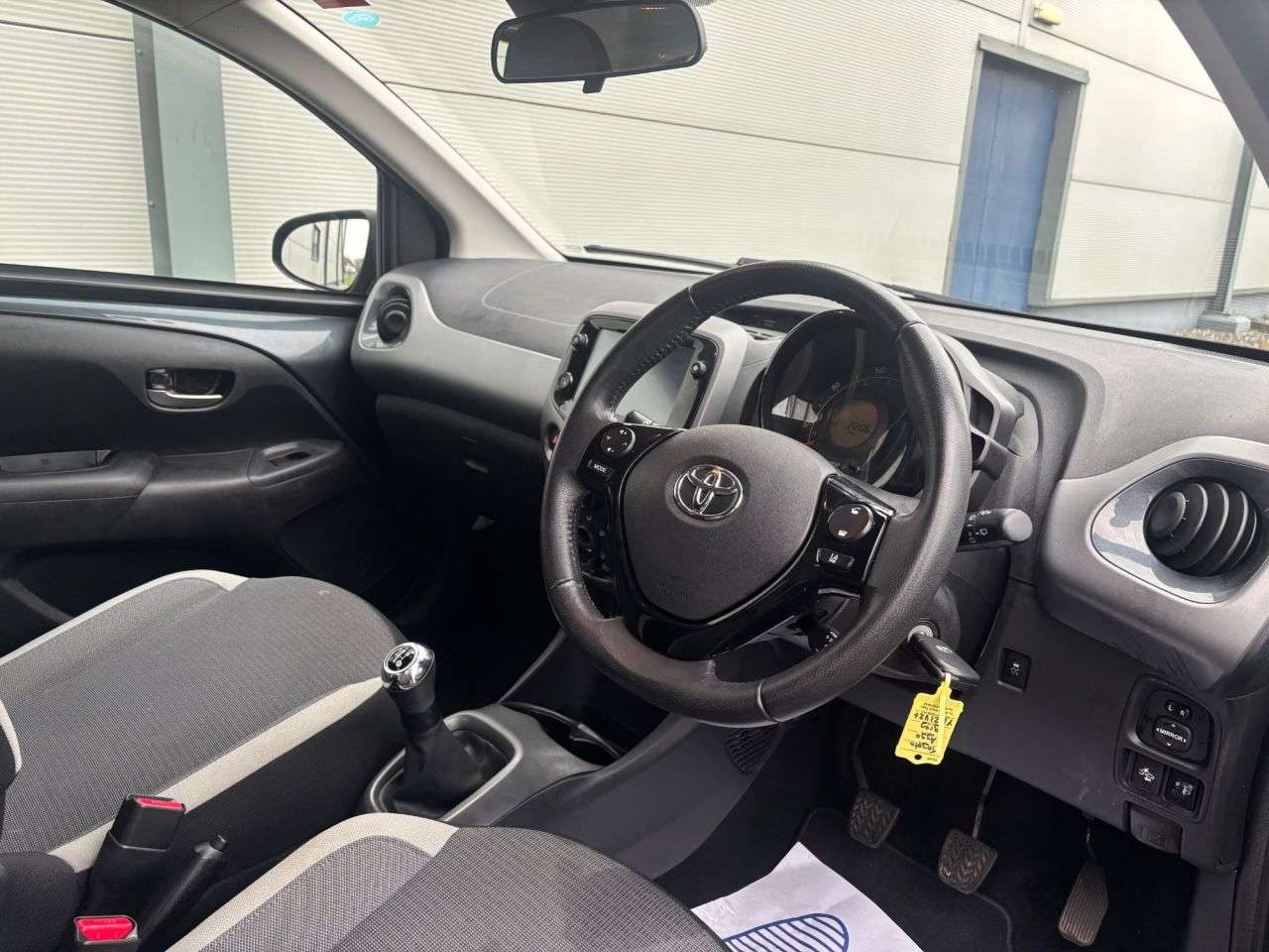 2021 TOYOTA AYGO 2021 TOYOTA AYGO