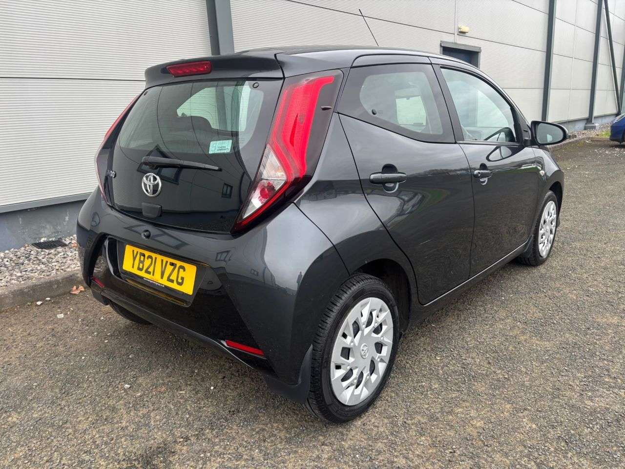 2021 TOYOTA AYGO 2021 TOYOTA AYGO