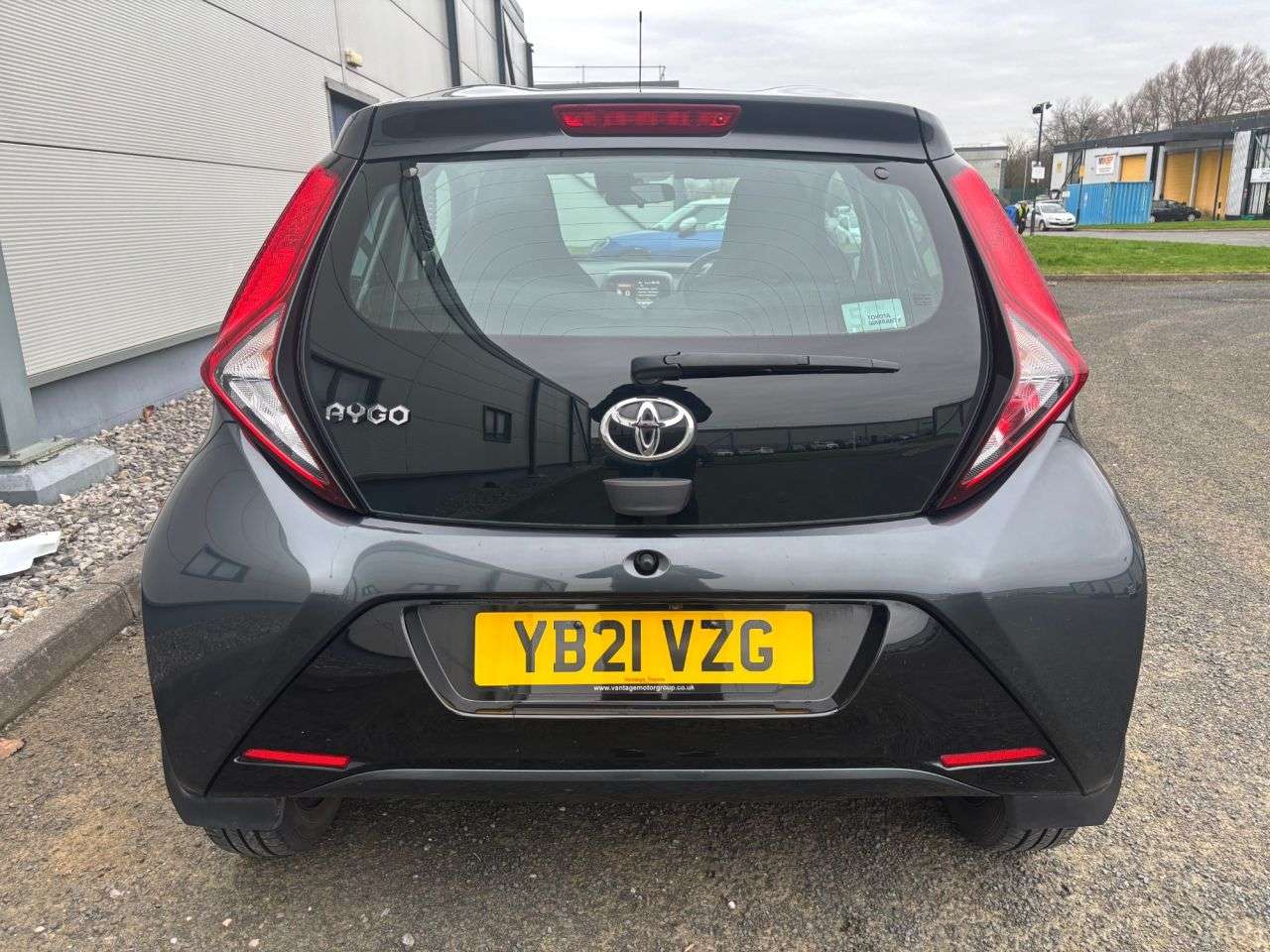 2021 TOYOTA AYGO 2021 TOYOTA AYGO