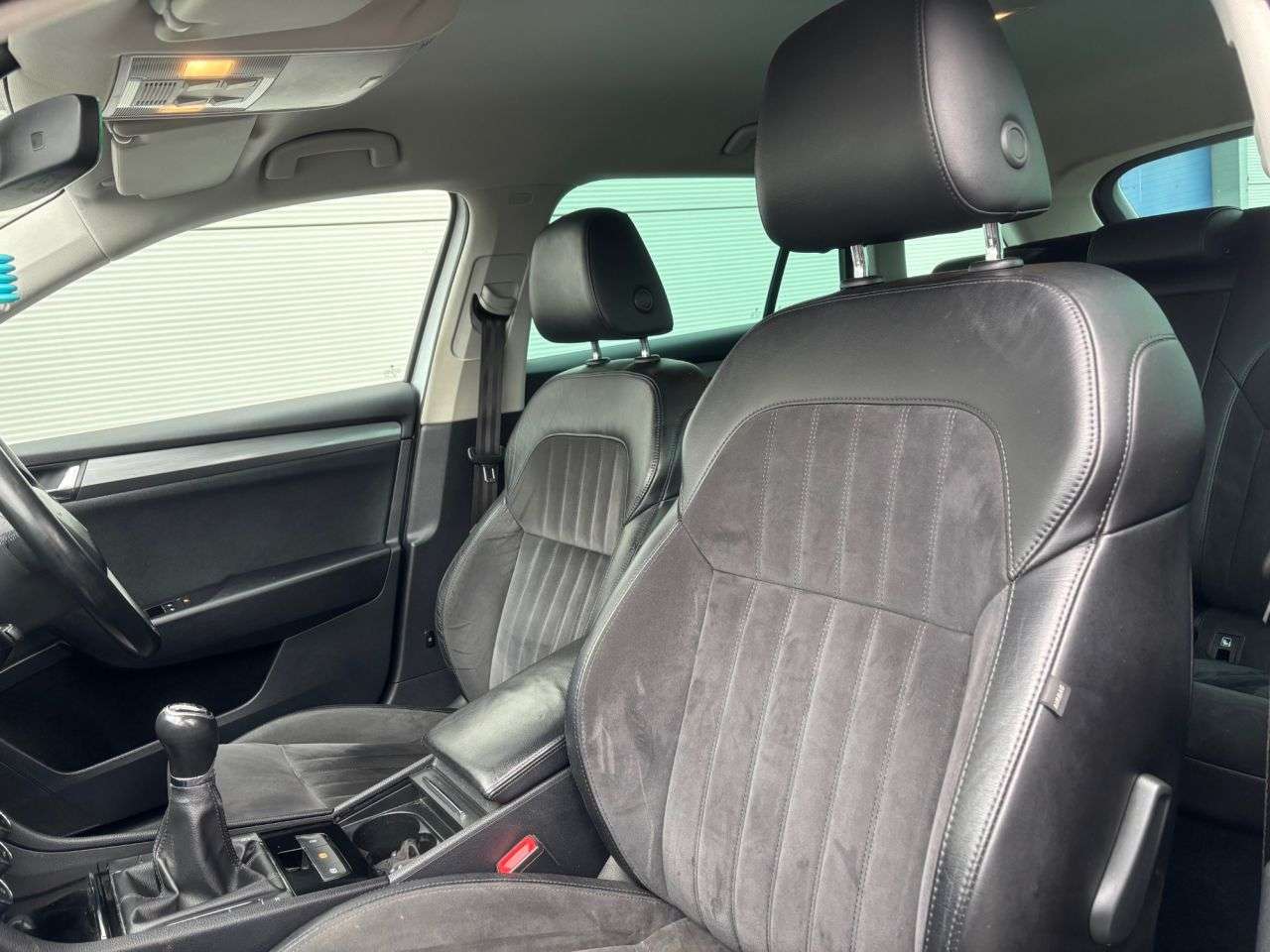 2016 SKODA SUPERB 2016 SKODA SUPERB