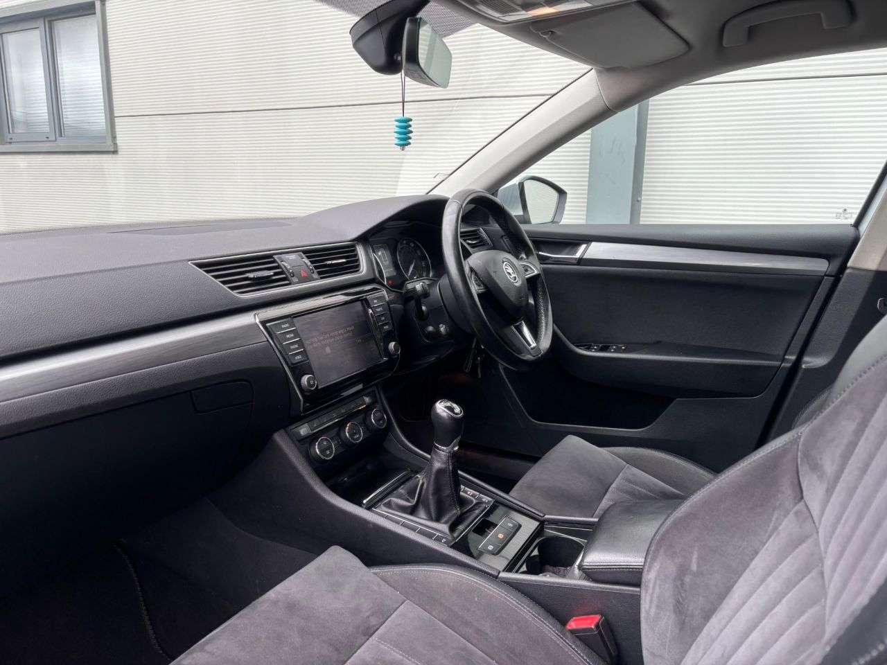 2016 SKODA SUPERB 2016 SKODA SUPERB