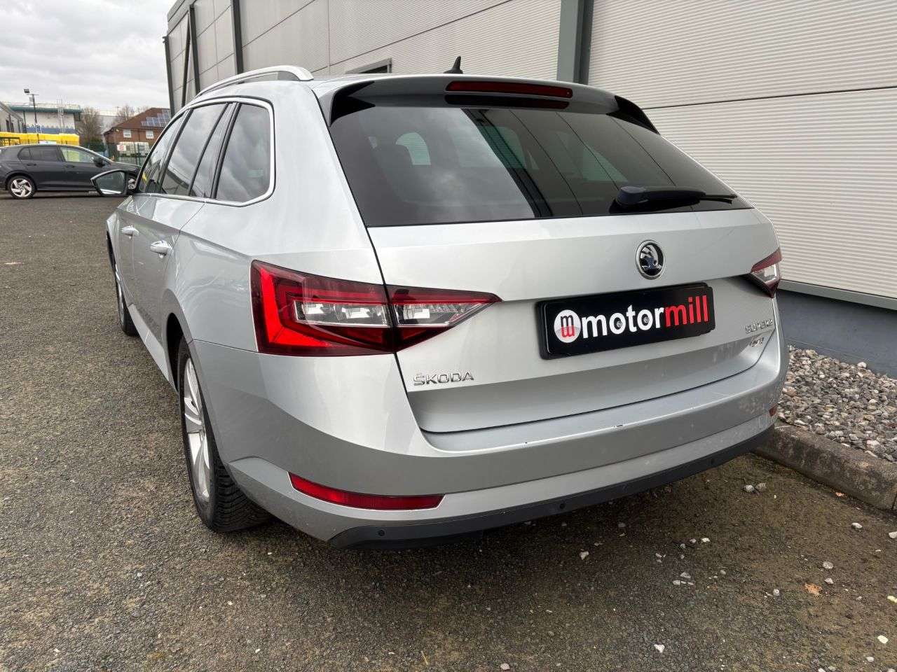 2016 SKODA SUPERB 2016 SKODA SUPERB