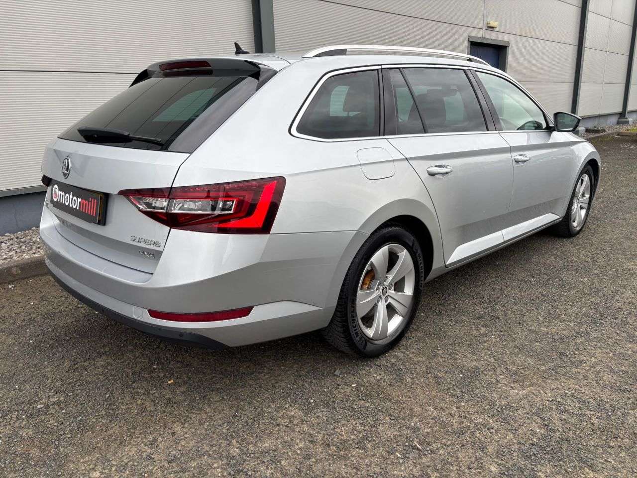 2016 SKODA SUPERB 2016 SKODA SUPERB