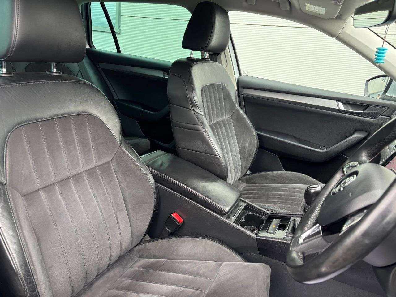 2016 SKODA SUPERB 2016 SKODA SUPERB